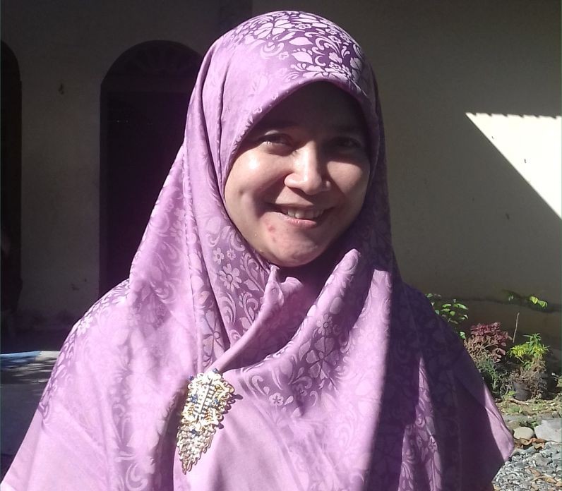 Foto_Ustadzah_Hafniati, S Pd I, M. Kom I_cariustadz.id