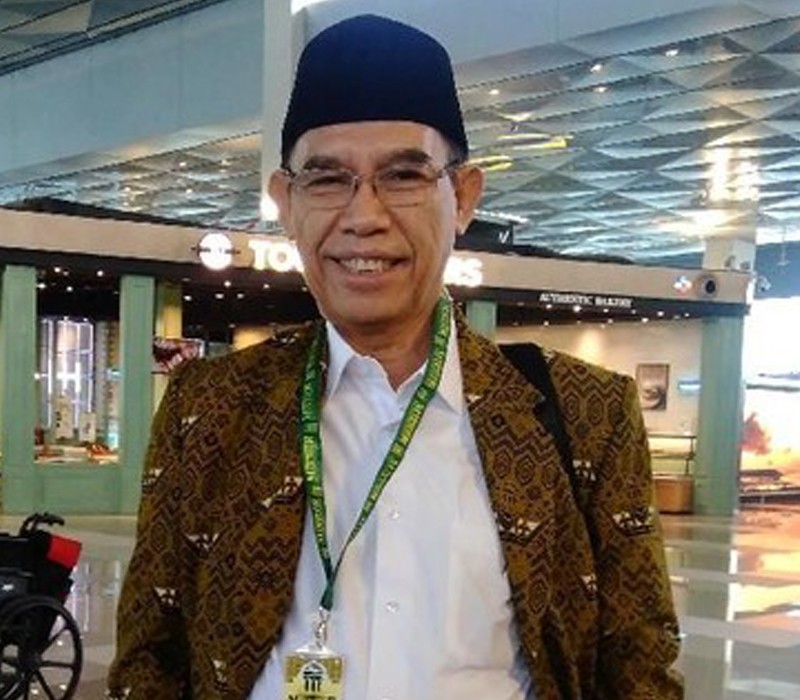 Prof. Ahmad Thib Raya, MA