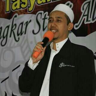 Foto_Ustadz_DR. Ahmad Husnul Hakim, MA_cariustadz.id