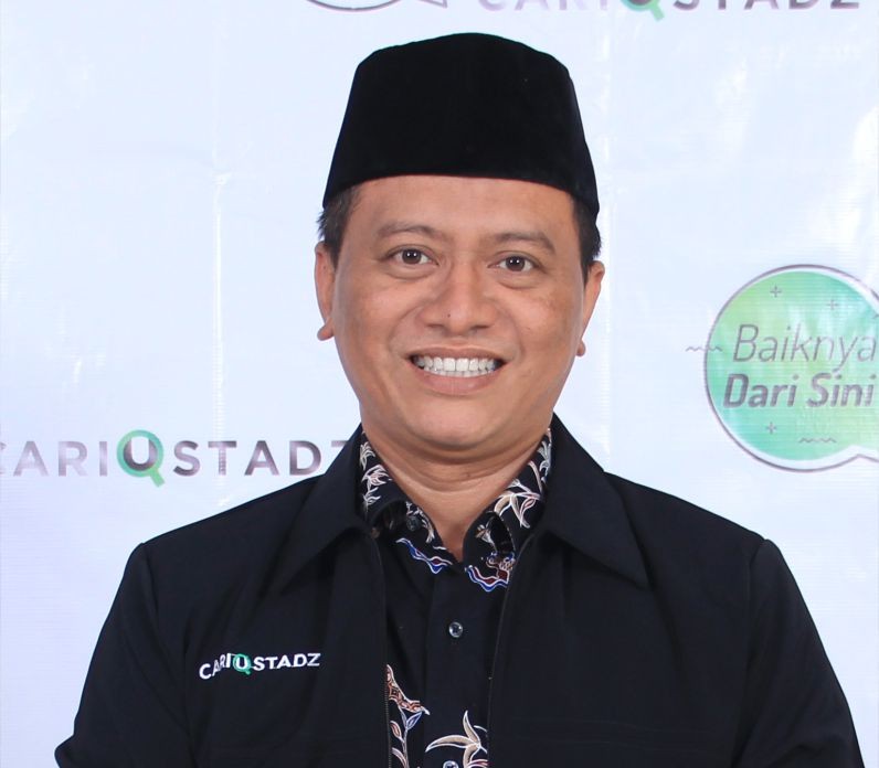 Foto_Ustadz_Dr. H. Akhmad Shunhaji, M.Pd.I_cariustadz.id