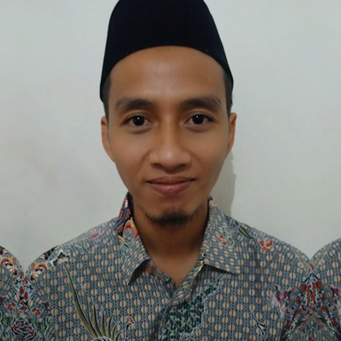 Foto_Ustadz_Hamli Syaifullah, SE.Sy, M.Si._cariustadz.id