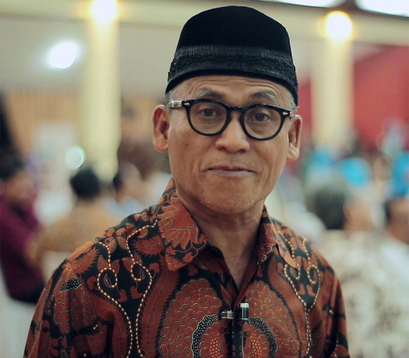 Prof. DR. Asep Usman Ismail, MA