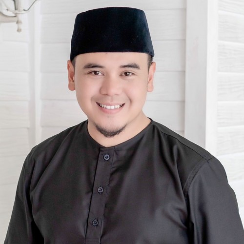Foto_Ustadz_Dr. Hilman Fauzi, M.ESy_cariustadz.id