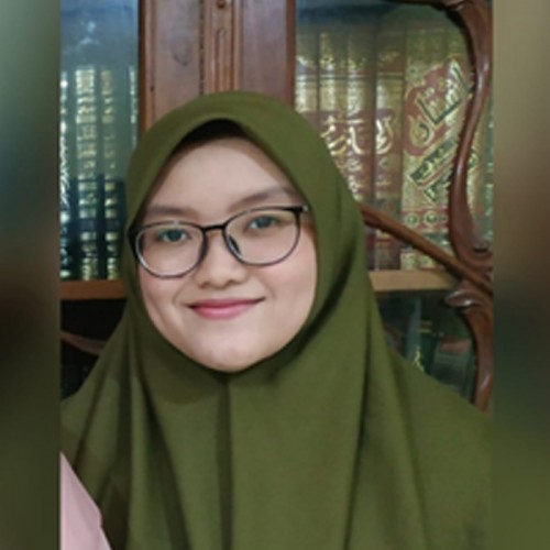 Foto_Ustadzah_Ulfah Nur Azizah, S.Ag_cariustadz.id